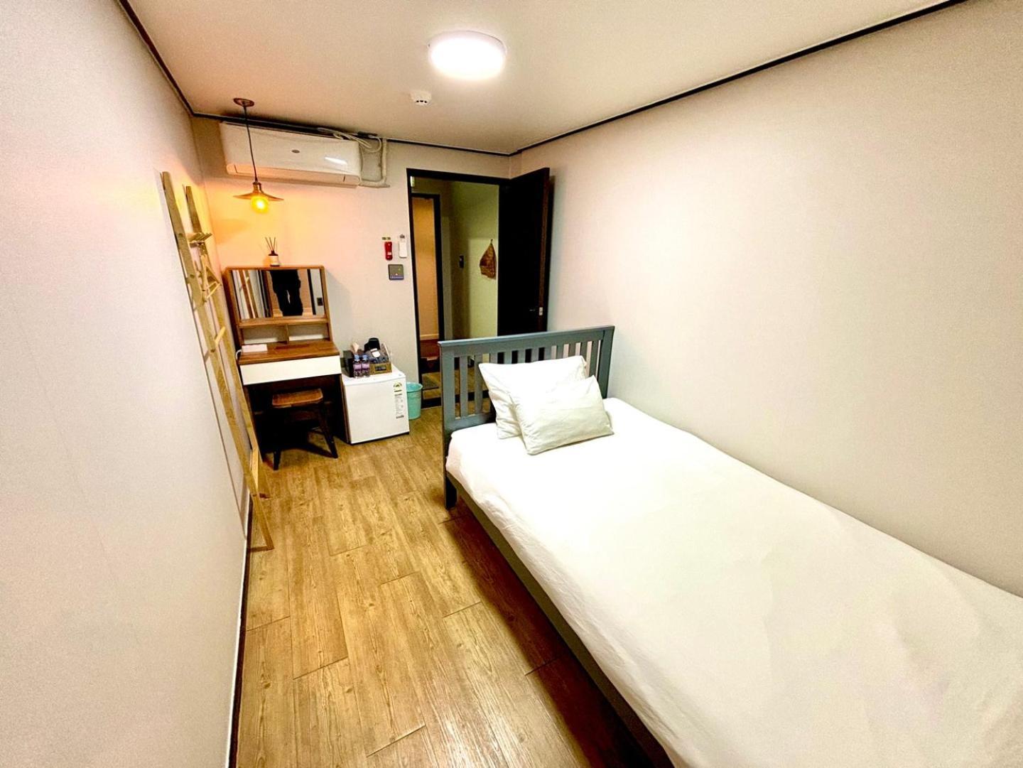 Hostel Korea - Ikseon Seoul Luaran gambar